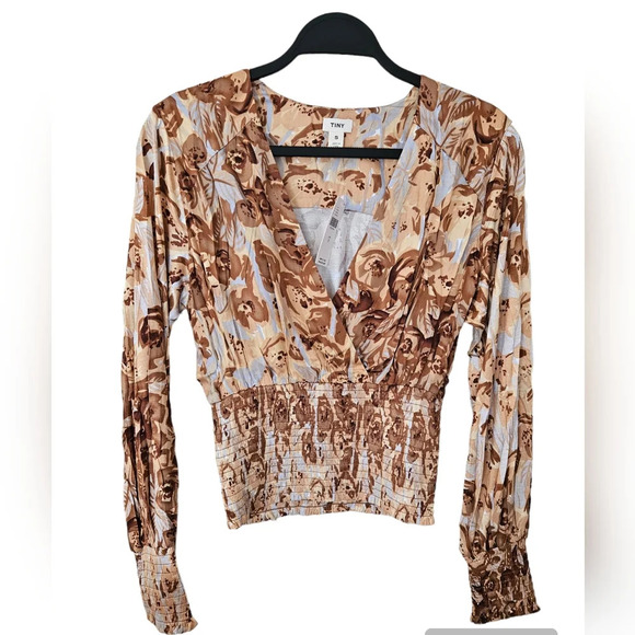 Tiny Valentina Long-Sleeve Printed Surplice Top - Picture 5 of 7
